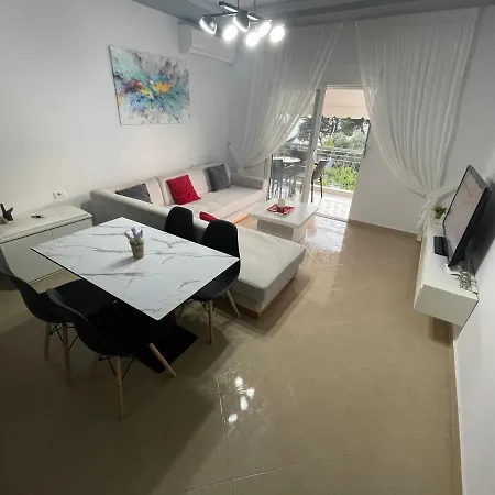 Apartment Cozy And Spacious With Sea View Sarande