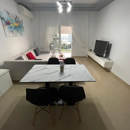 Apartment Cozy And Spacious With Sea View Sarande